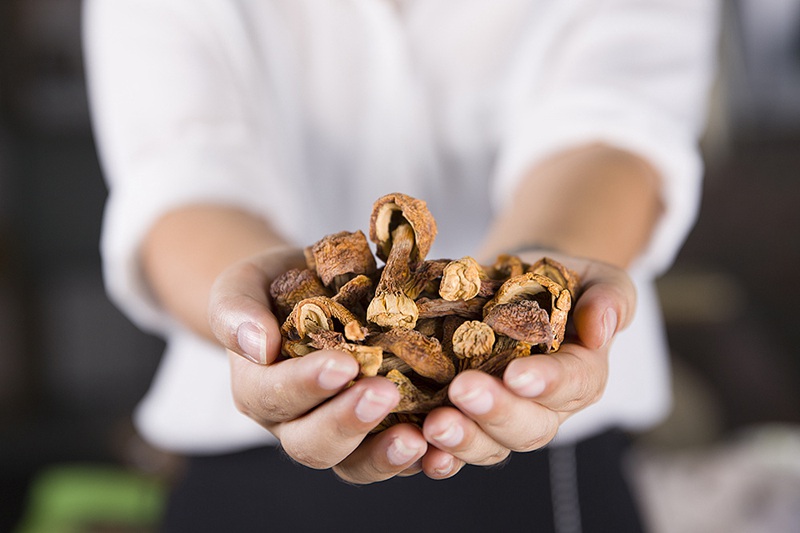 拍攝產(chǎn)品視頻用什么鏡頭？